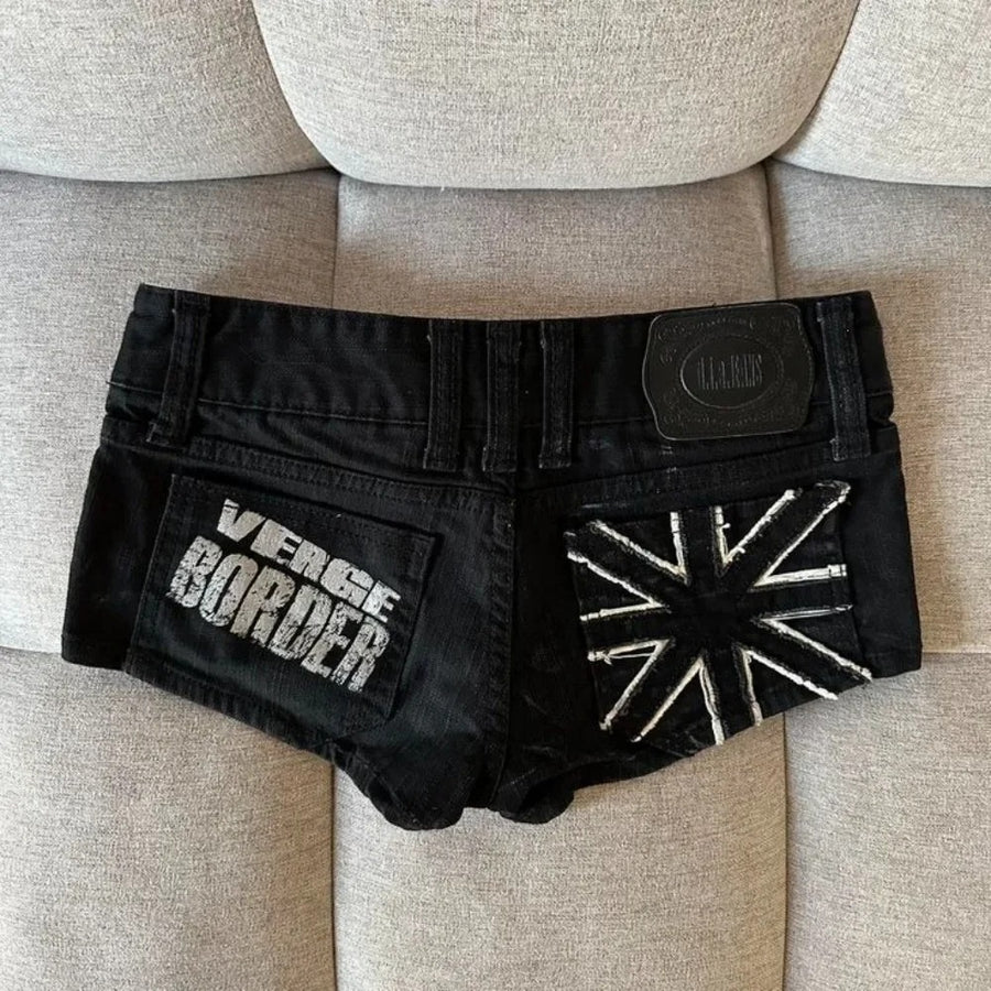 Printed Contrast Color Low Waist Slim Fit Denim Shorts