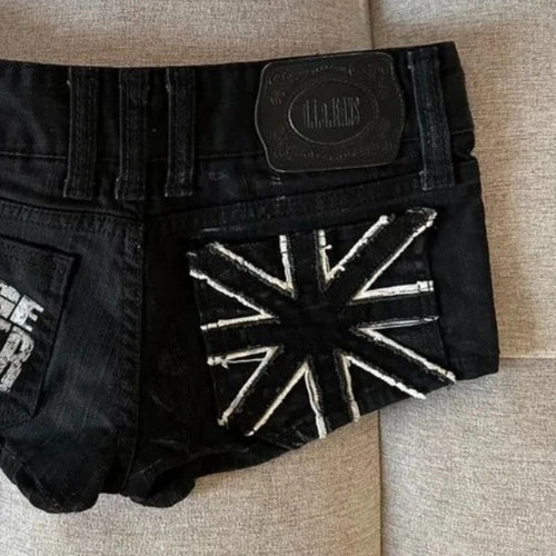 Printed Contrast Color Low Waist Slim Fit Denim Shorts