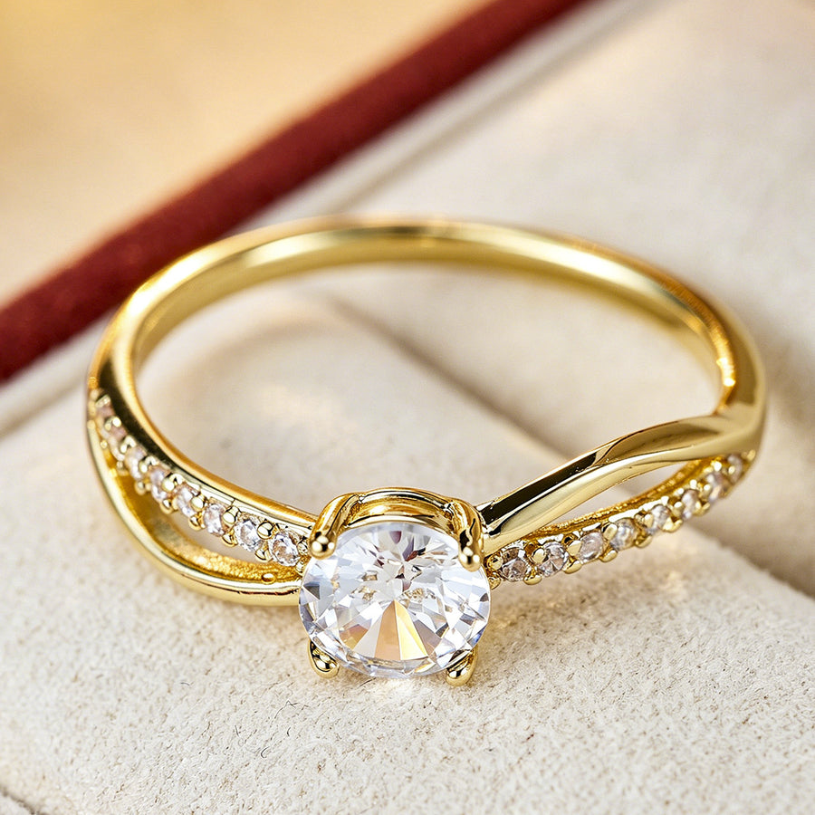 Womens Elegant Micro-paved Zircon Statement Ring