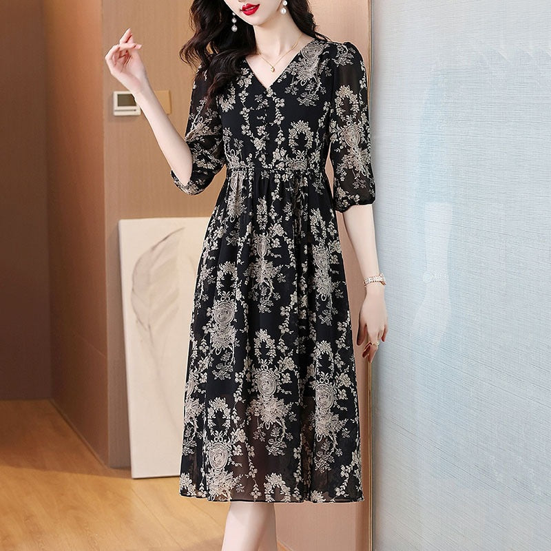 Five-Quarter-Sleeve Elegant Floral Midi Dress for Every Occasion