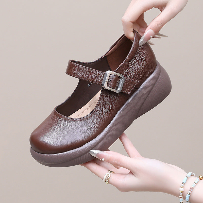 Vintage Chunky-soled Shoes: Full-grain Leather Mary Jane Style