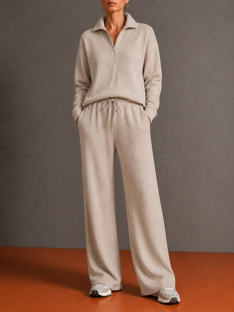 Womens Sportswear Set with Mock Neck and Zipper - Knit Set