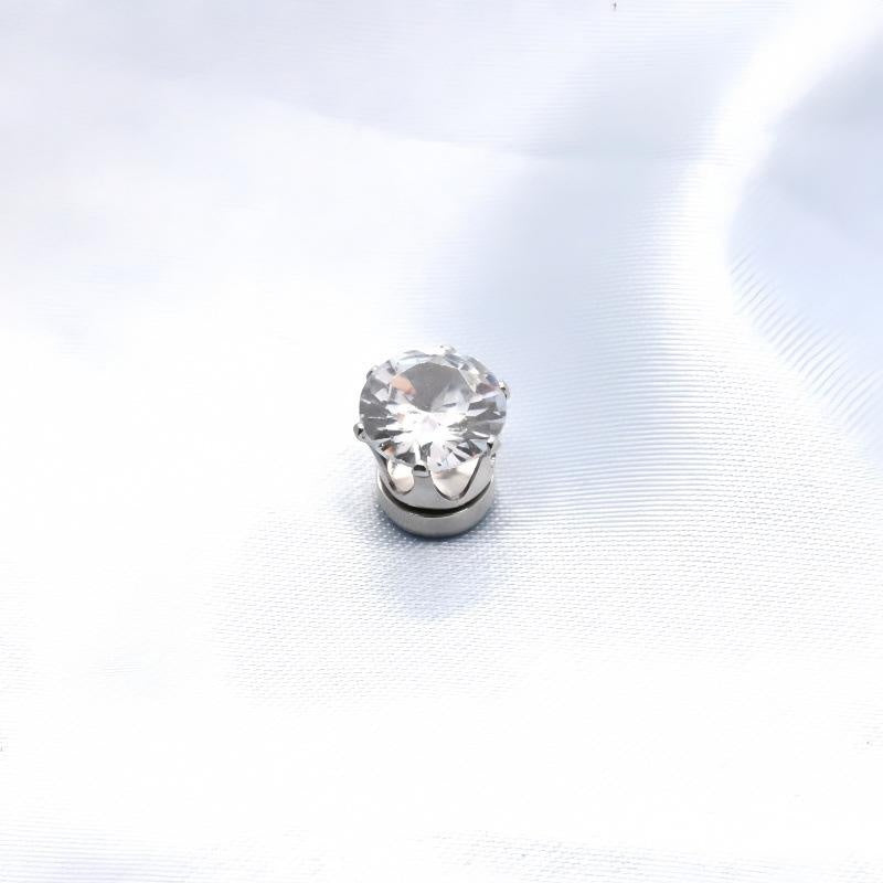 Magnetic Ear Clip with Zircon Inlay - Elegant Stainless Steel Design