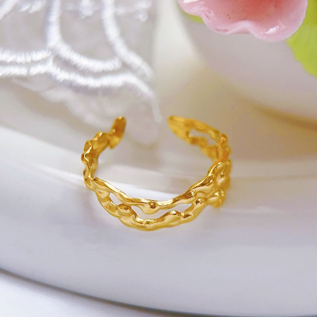 Stainless Steel Heart-shaped Ring for Women - Trendy Accessory