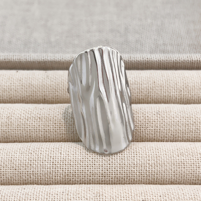 Colorfast Hollowed-out Heart Ring for Women - Trendy Accessory