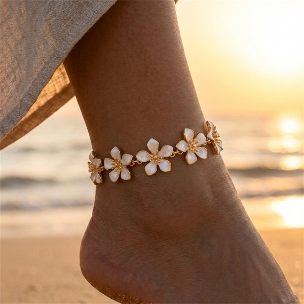 Exaggerated Hollow-out Metal Flower Anklet for Stylish Appeal