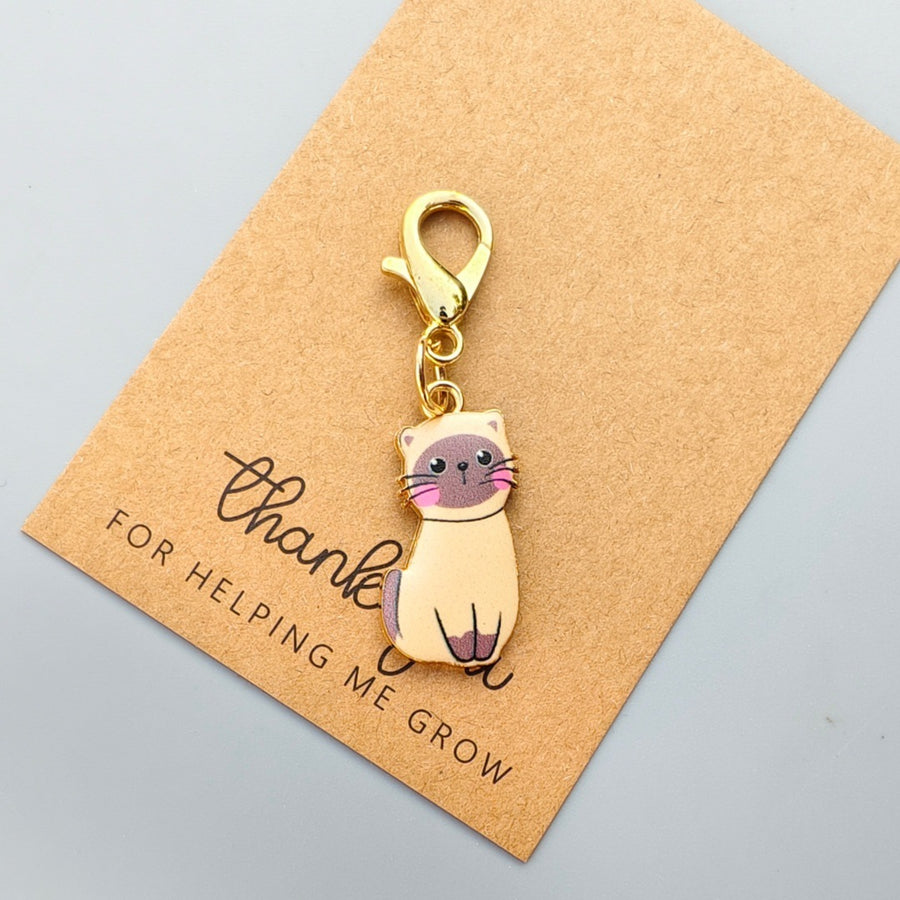 Cute Cat Pendant Keychain - Adorable Bag Charm & Accessory