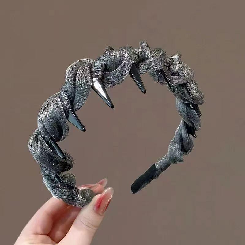 Ruffled Trim Headband with Teeth - Non-Slip Hair Hoop
