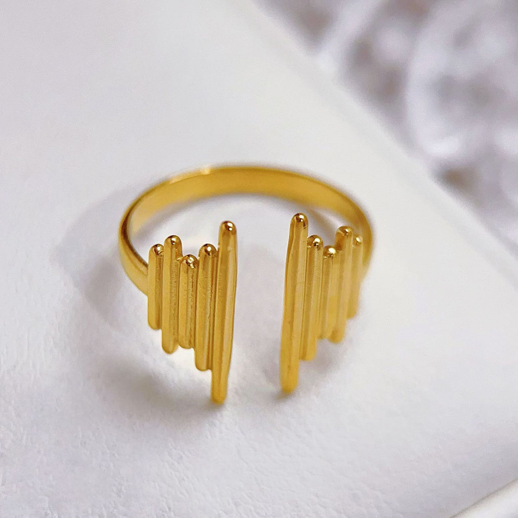 Stainless Steel Heart-shaped Ring for Women - Trendy Accessory