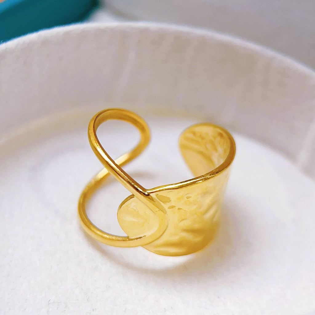 Stainless Steel Heart-shaped Ring for Women - Trendy Accessory