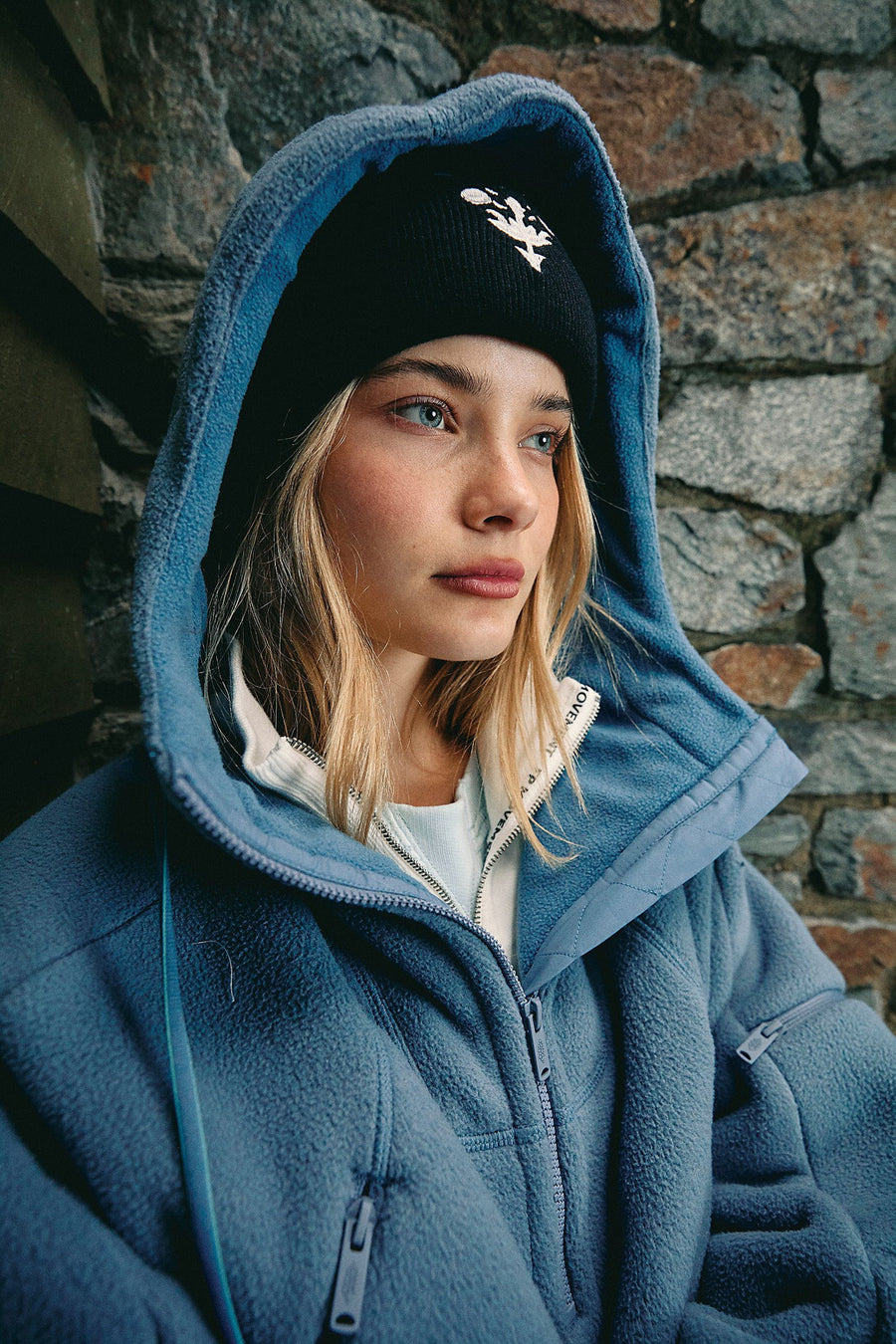 Zip-up Long-sleeve Pullover Hoodie for Street Style