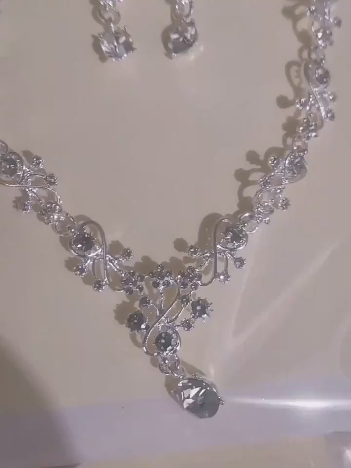 Elegant Cross-Border Bridal Jewelry Necklace Set