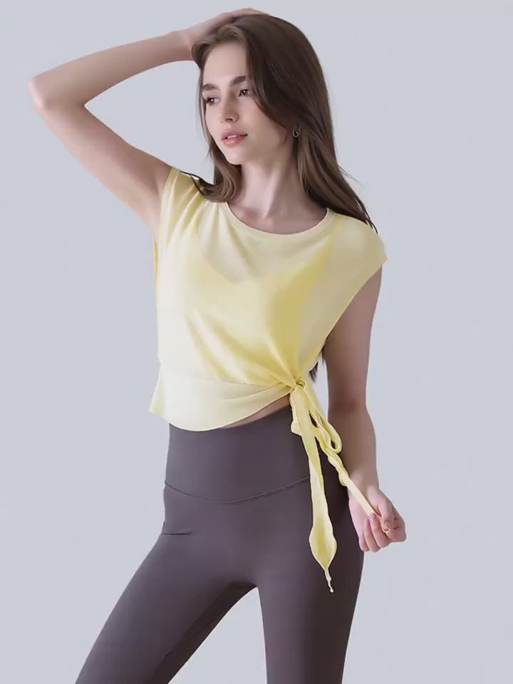 New Summer 2-Piece Yoga Outfit with Built-in Bra Pads
